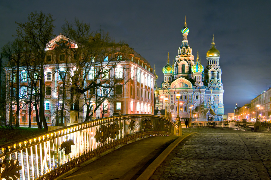 Красивые места Санкт-Питербурга Vidi-arhitekturnoy-podsvetki-zdaniy
