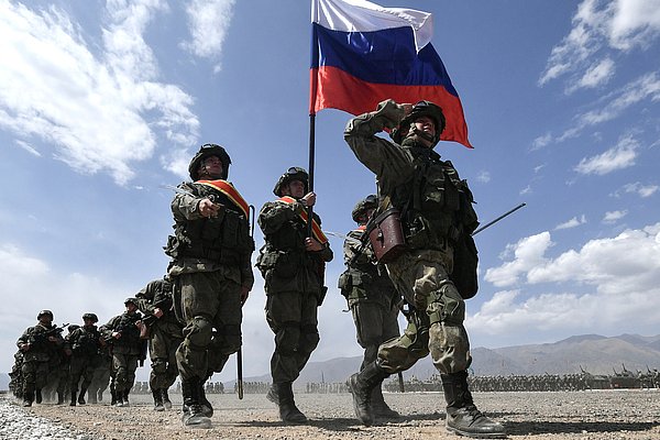Служба по контракту в вооруженных силах РФ Служба по контракту в вооруженных силах РФ